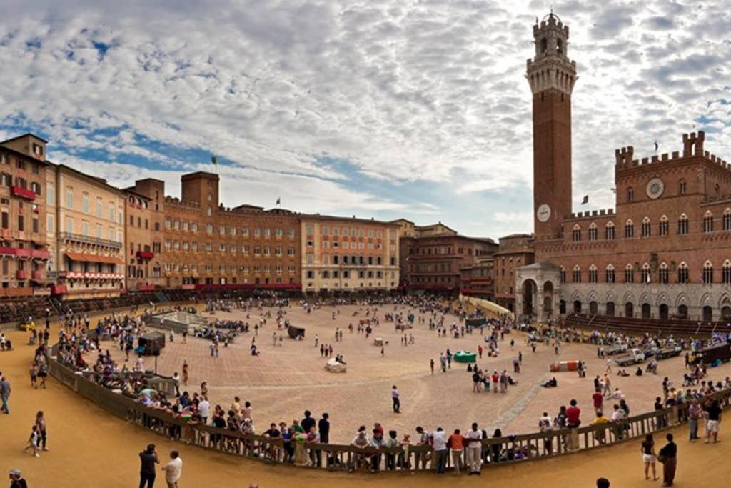 La Stanzetta - Very Small, No Kitchen Siena Exterior foto